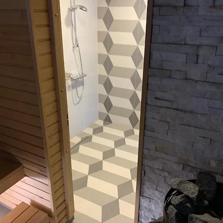 Maeekalda Garden With Private Sauna Guest house