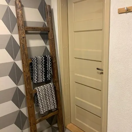 Maeekalda Garden With Private Sauna 게스트하우스 라크베레