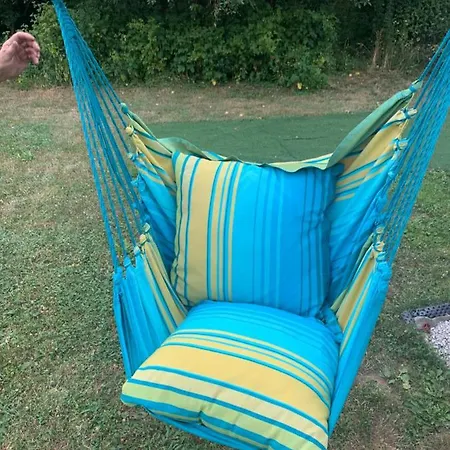 Maeekalda Garden With Private Sauna Penzion Rakvere