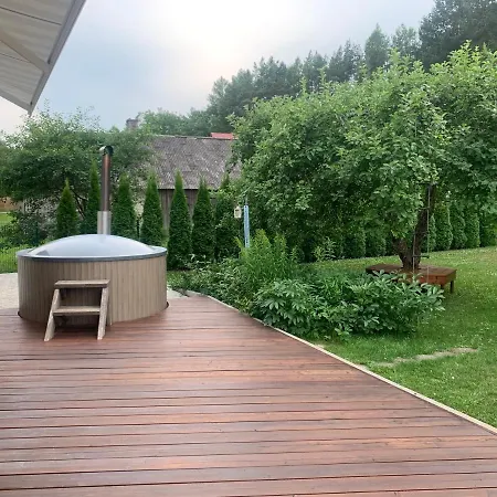 Maeekalda Garden With Private Sauna Penzion *