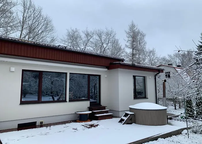 Maeekalda Garden With Private Sauna * Rakvere