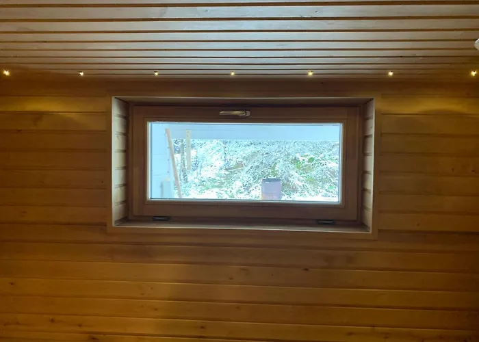 Maeekalda Garden With Private Sauna Pensjonat