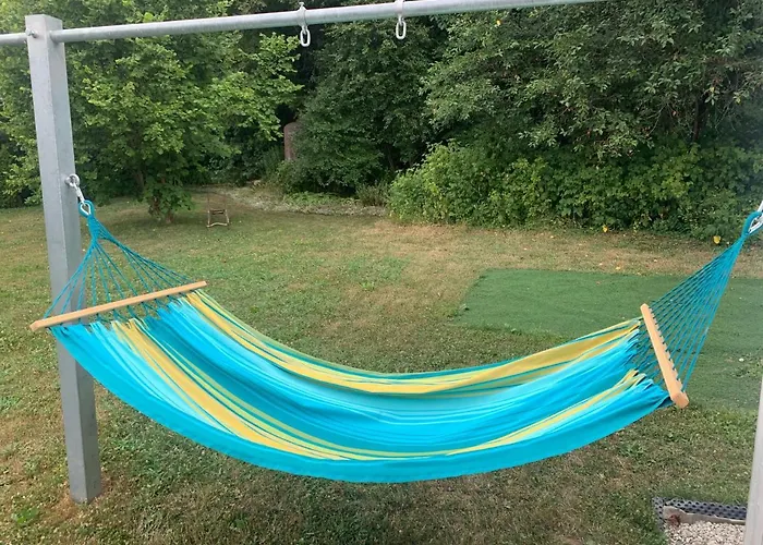 Pensjonat Maeekalda Garden With Private Sauna